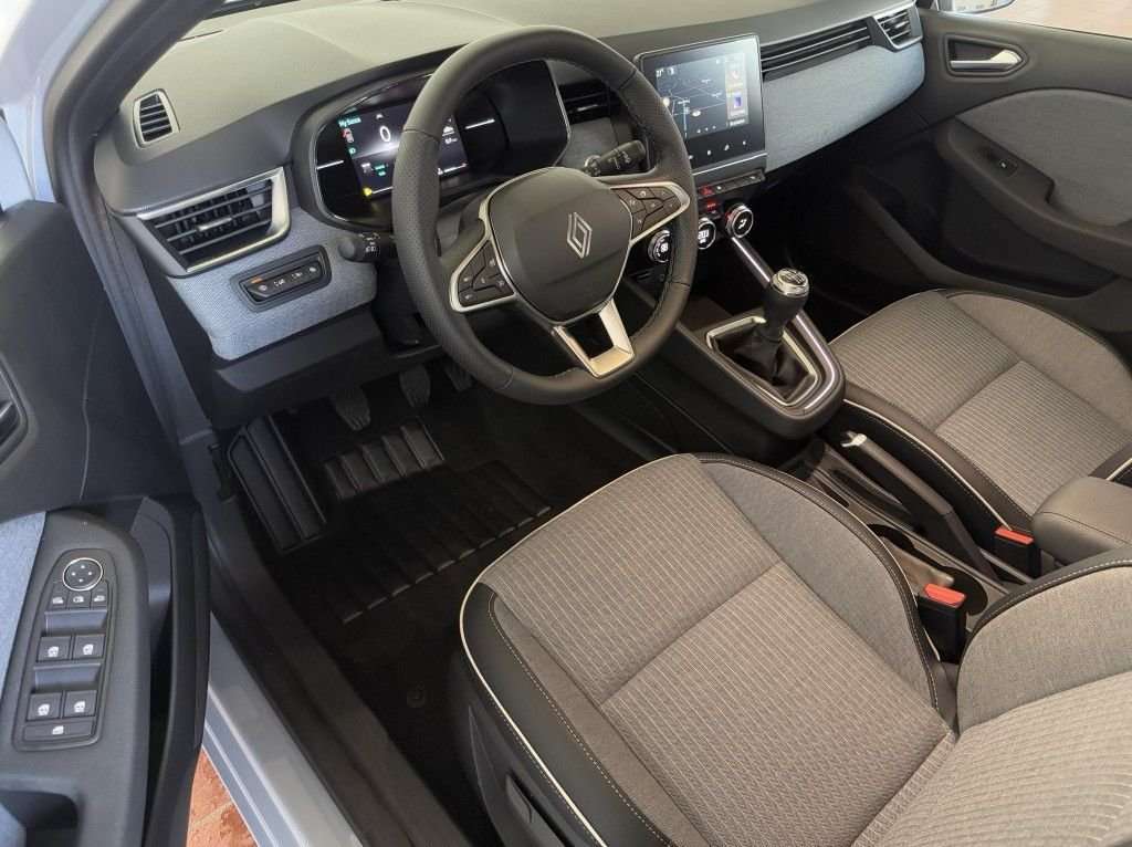 Fahrzeugbild eines Renault Clio