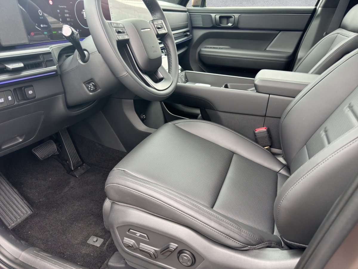 Fahrzeugbild eines Hyundai Santa Fe