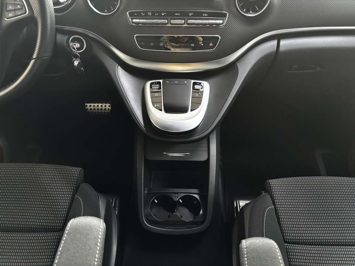 Fahrzeugbild eines Mercedes-Benz V-Klasse