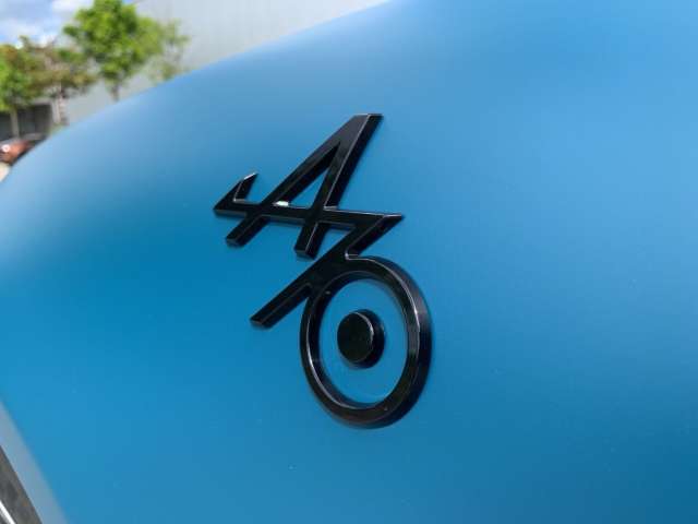 Fahrzeugbild eines Alpine A110