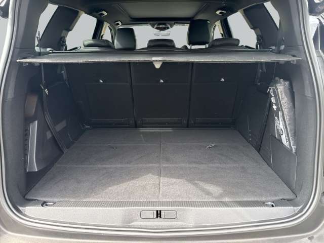 Fahrzeugbild eines Peugeot 5008