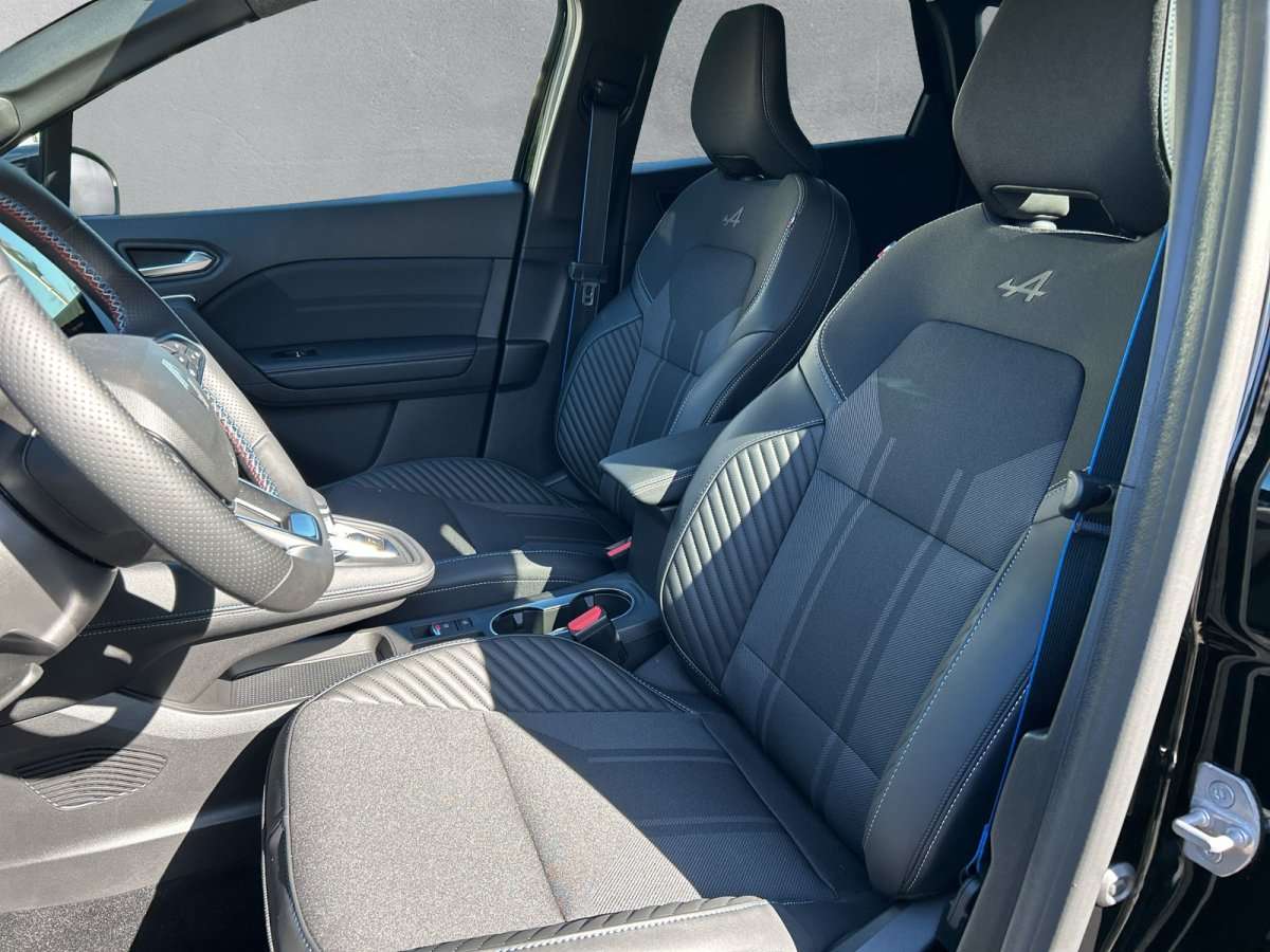 Fahrzeugbild eines Renault Symbioz