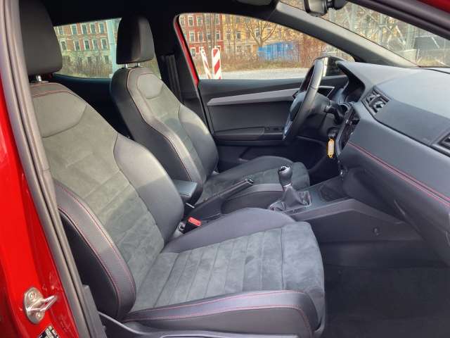 Fahrzeugbild eines SEAT Ibiza