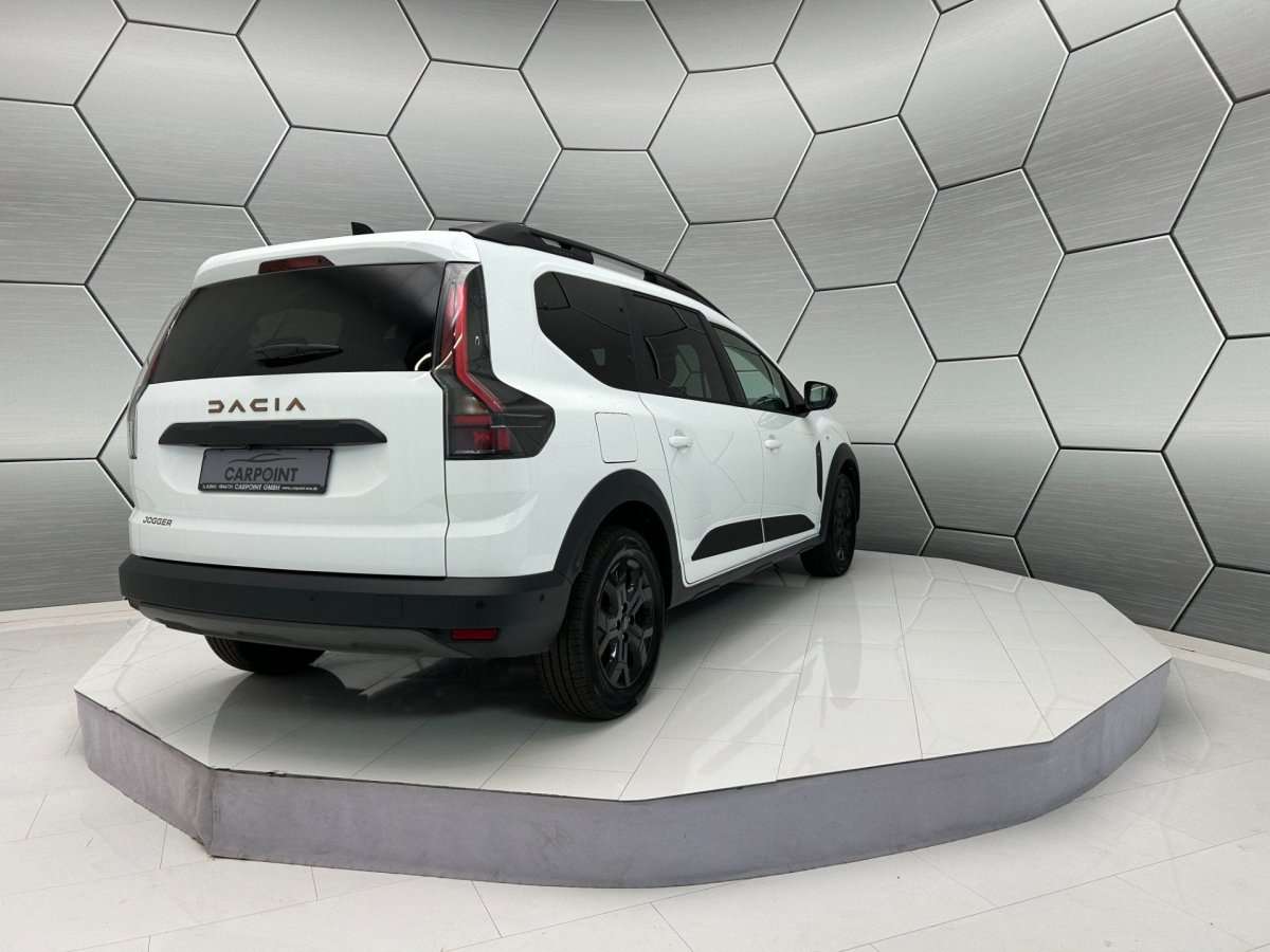 Fahrzeugbild eines Dacia Jogger