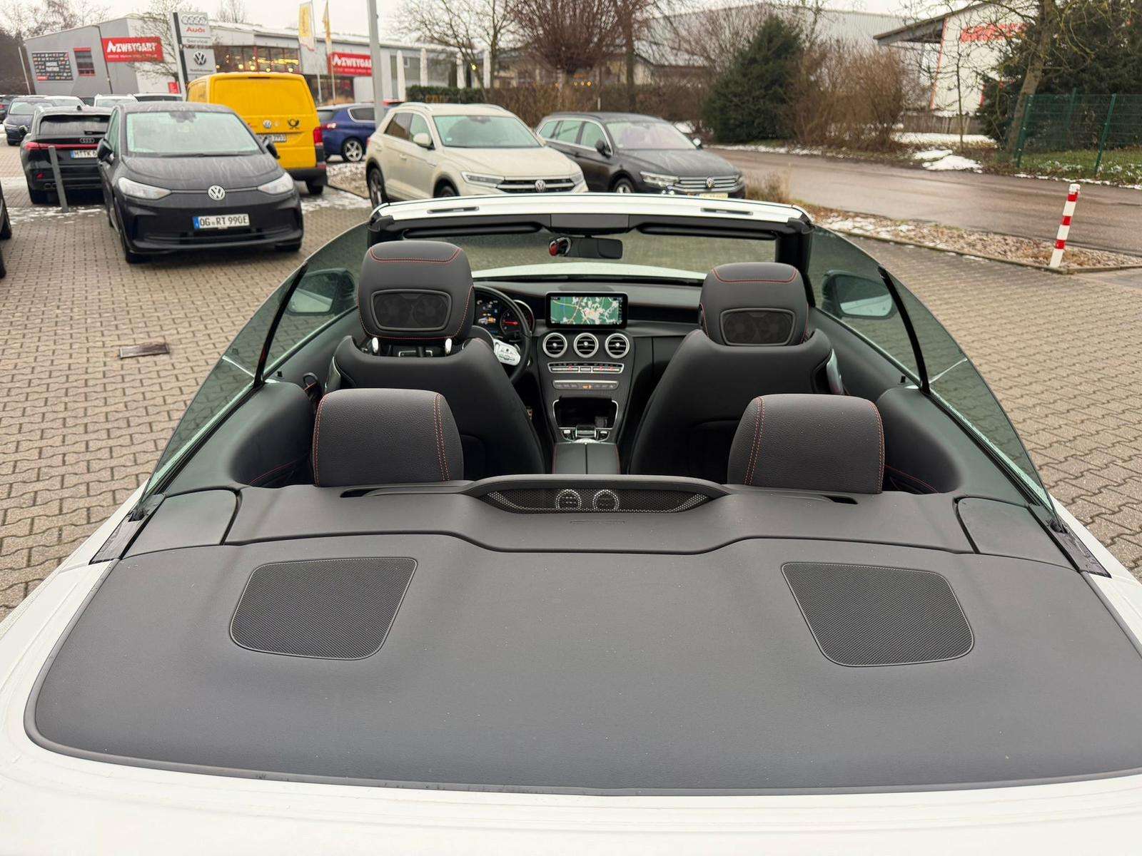 Fahrzeugbild eines Mercedes-Benz C-Klasse