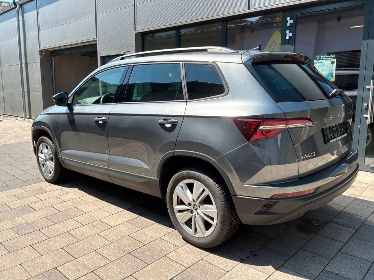 Fahrzeugbild eines Skoda Karoq