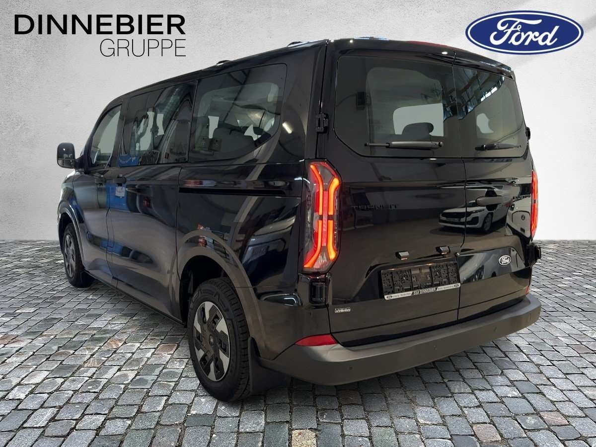 Fahrzeugbild eines Ford Transit Custom