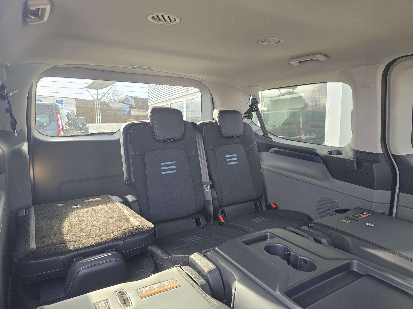 Fahrzeugbild eines Ford Tourneo Custom