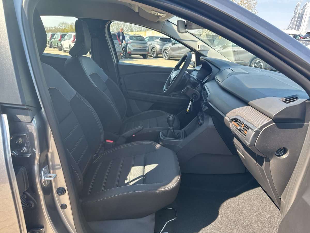 Fahrzeugbild eines Dacia Sandero