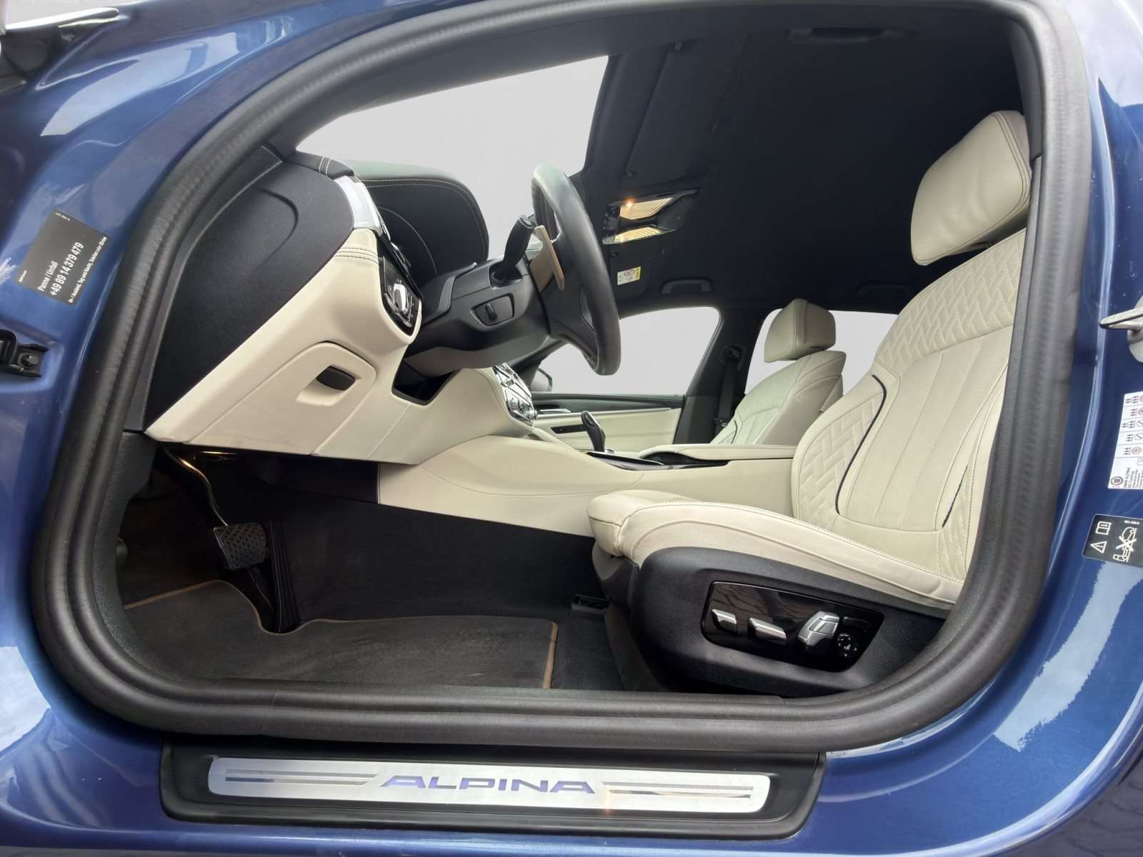 Fahrzeugbild eines Alpina B5