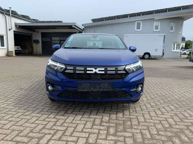 Fahrzeugbild eines Dacia Sandero