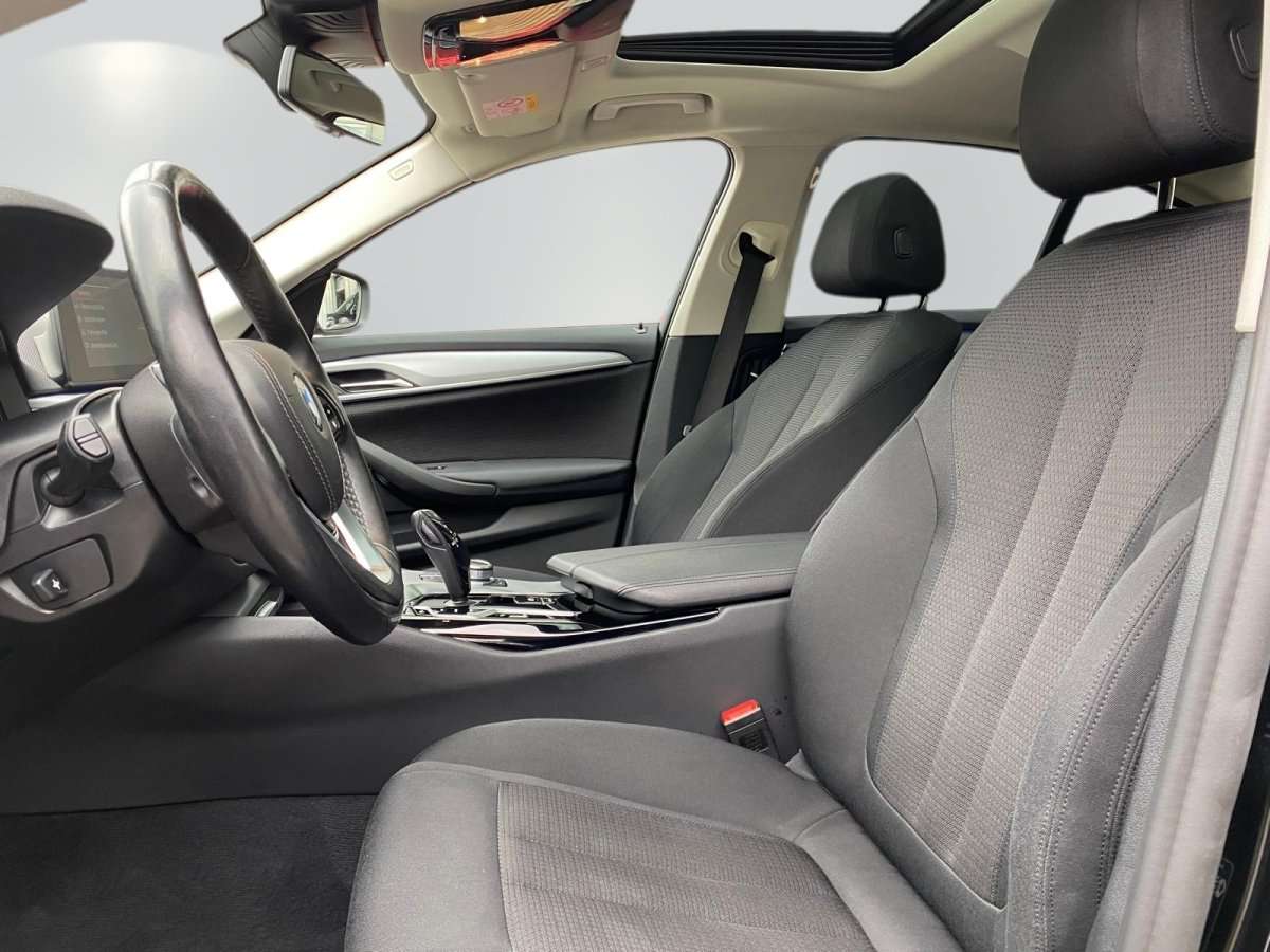 Fahrzeugbild eines BMW 5er-Reihe
