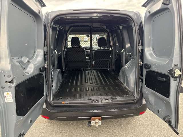 Fahrzeugbild eines Renault Express
