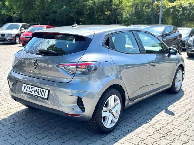 Fahrzeugbild eines Renault Clio