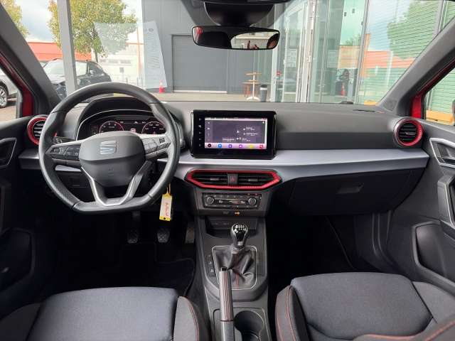 Fahrzeugbild eines SEAT Ibiza