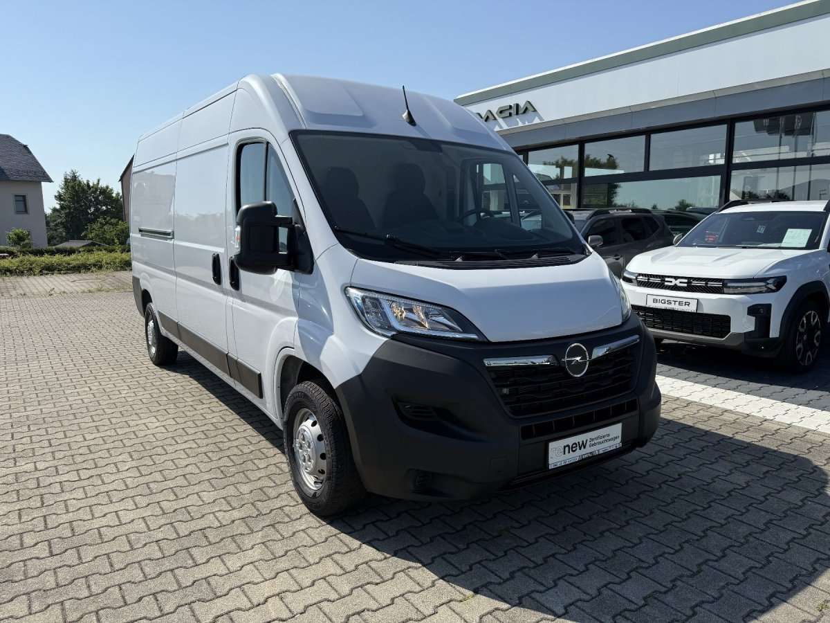 Fahrzeugbild eines Opel Movano