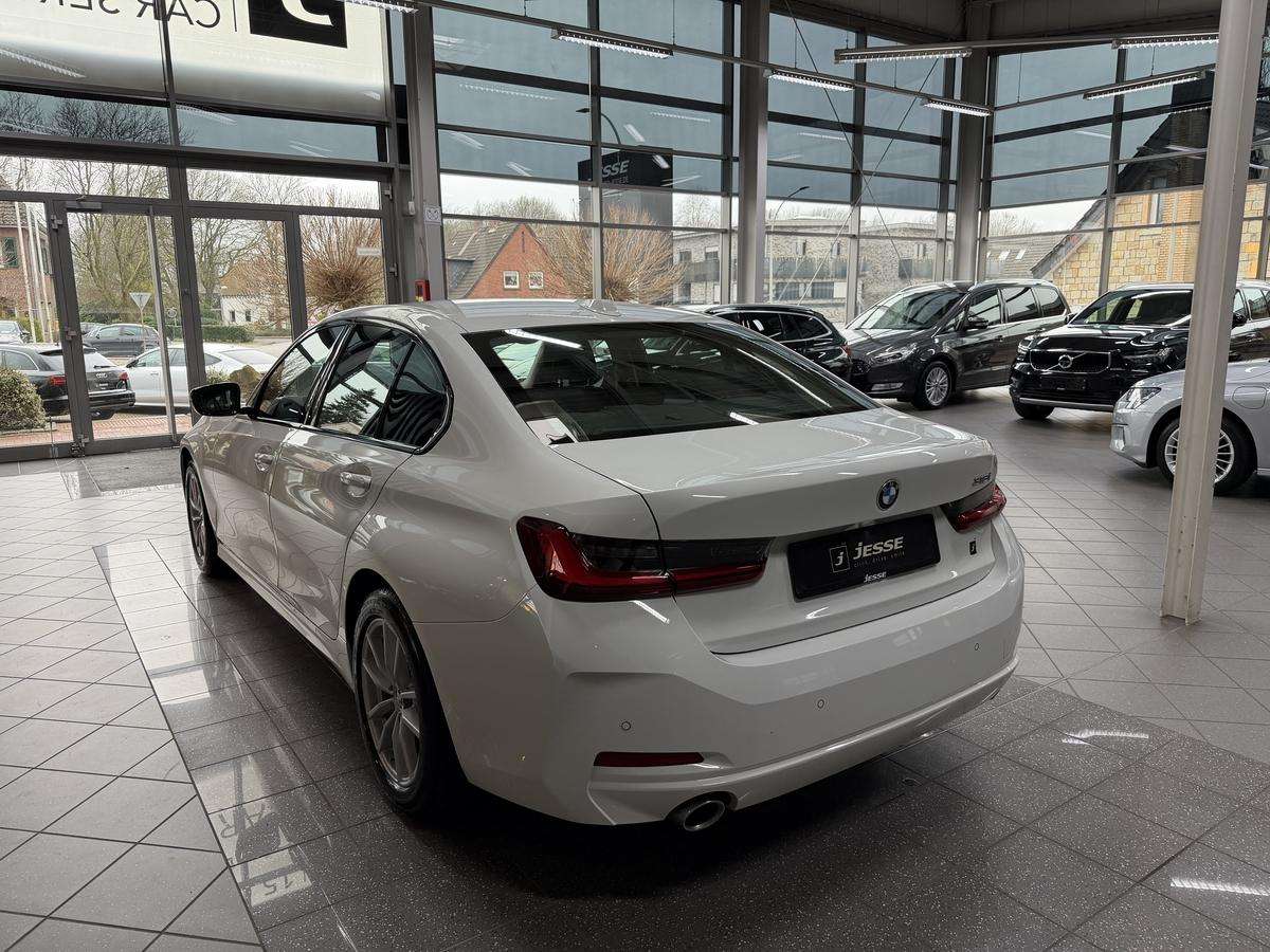 Fahrzeugbild eines BMW 3er-Reihe