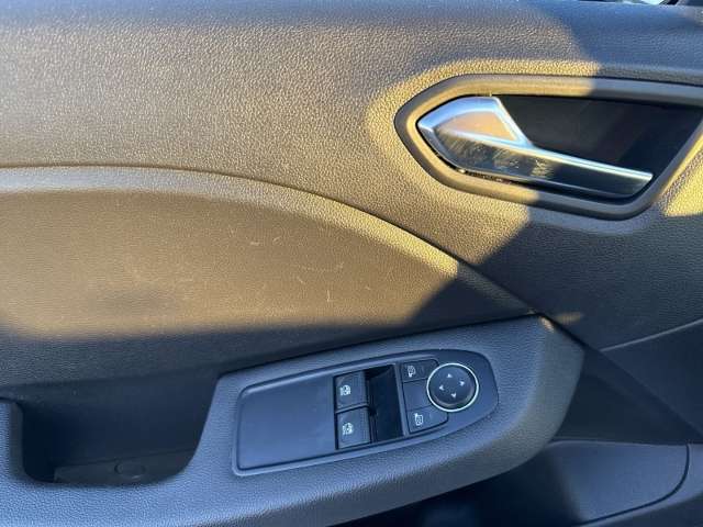 Fahrzeugbild eines Renault Clio