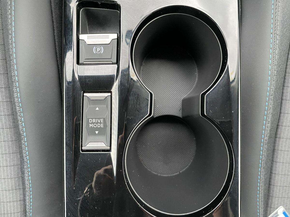 Fahrzeugbild eines Peugeot e-208