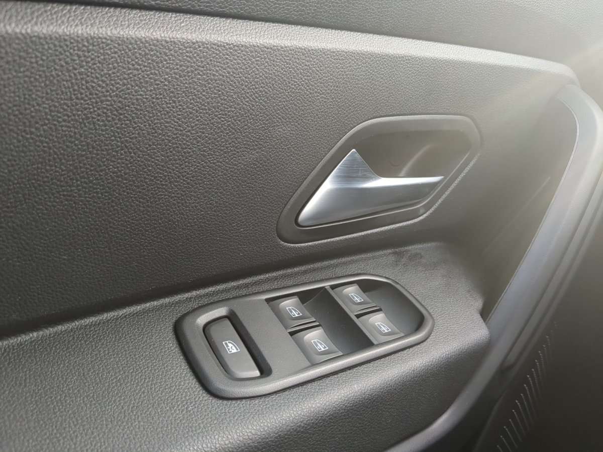 Fahrzeugbild eines Dacia Duster