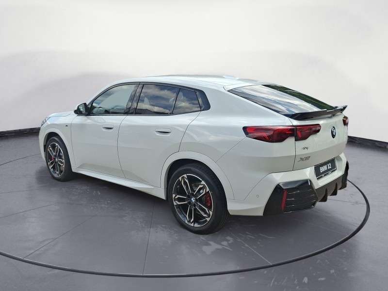 Fahrzeugbild eines BMW X2