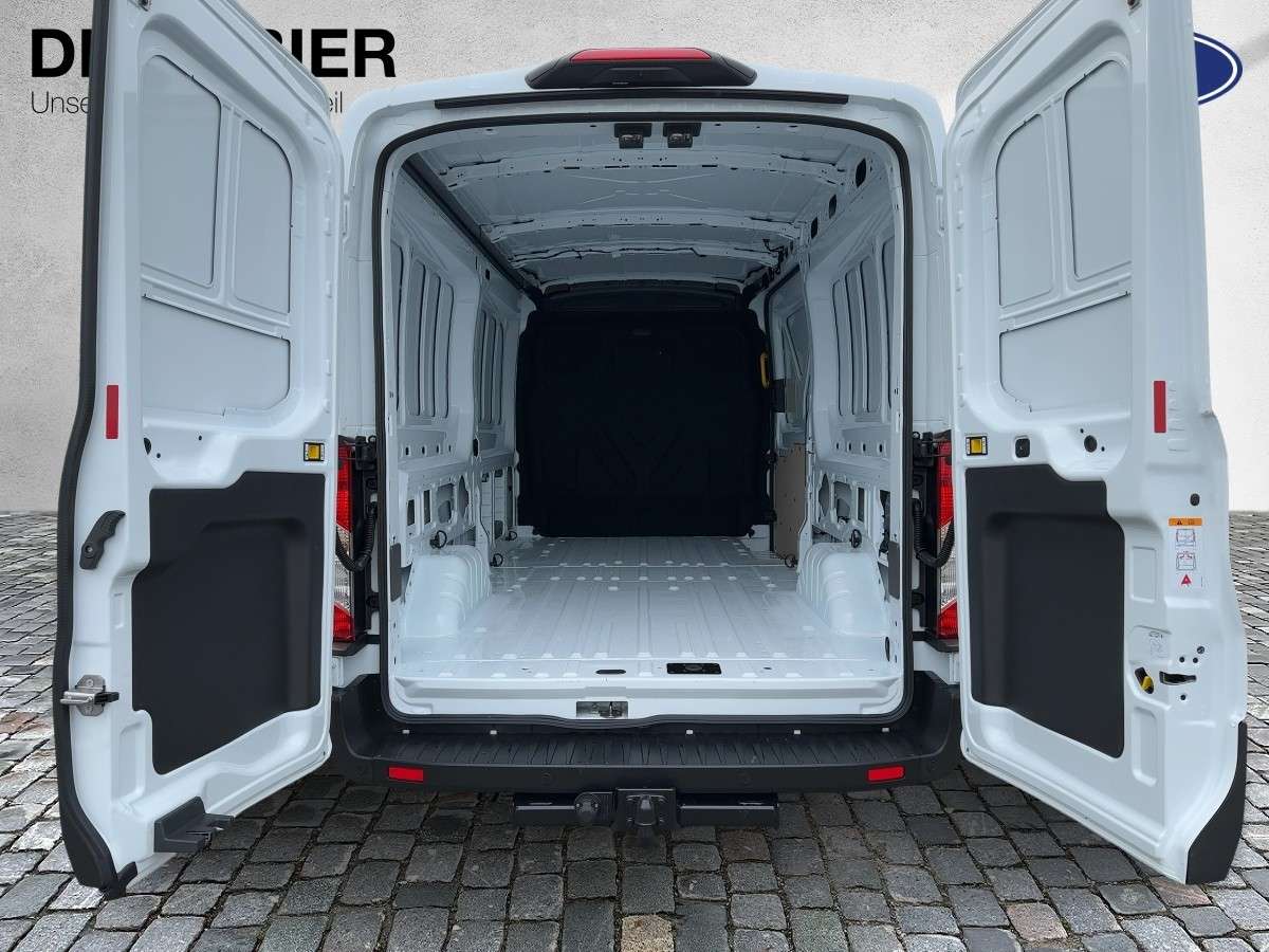 Fahrzeugbild eines Ford Transit