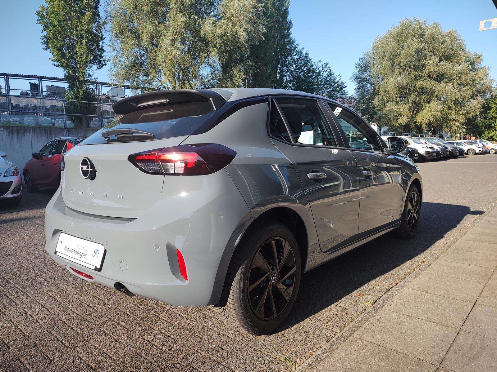 Fahrzeugbild eines Opel Corsa