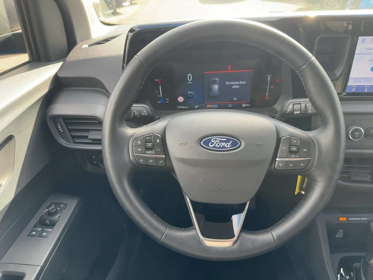 Fahrzeugbild eines Ford Tourneo Courier