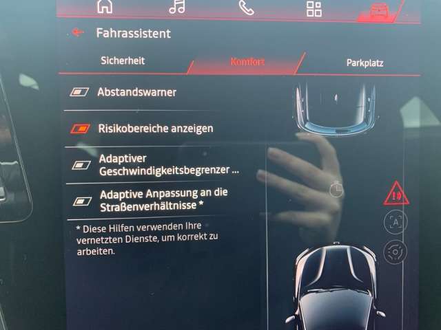 Fahrzeugbild eines Renault Megane E-TECH
