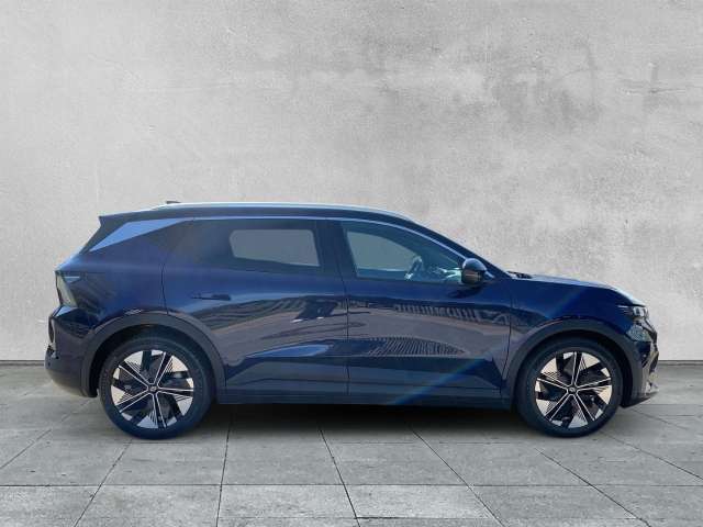 Fahrzeugbild eines Renault Scenic E-TECH