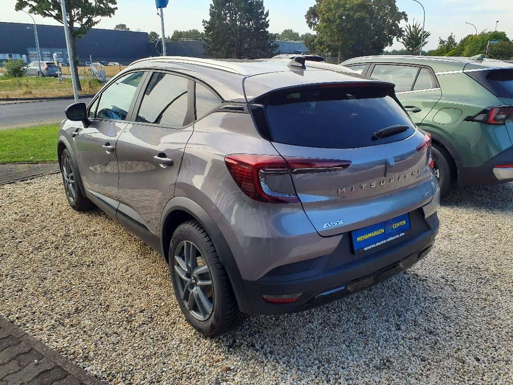 Fahrzeugbild eines Mitsubishi ASX