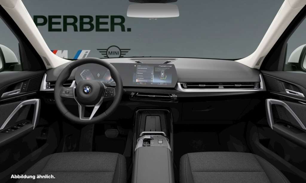 Fahrzeugbild eines BMW X1