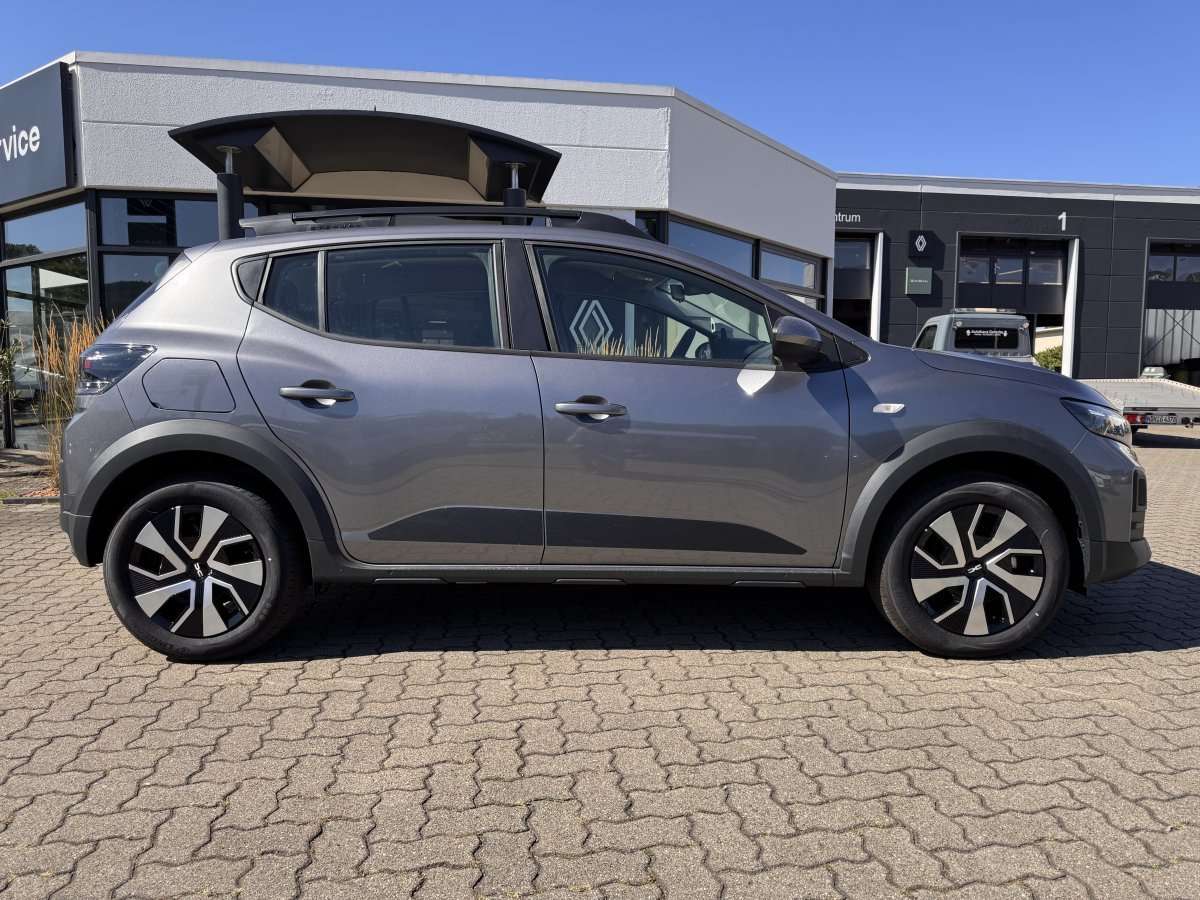 Fahrzeugbild eines Dacia Sandero