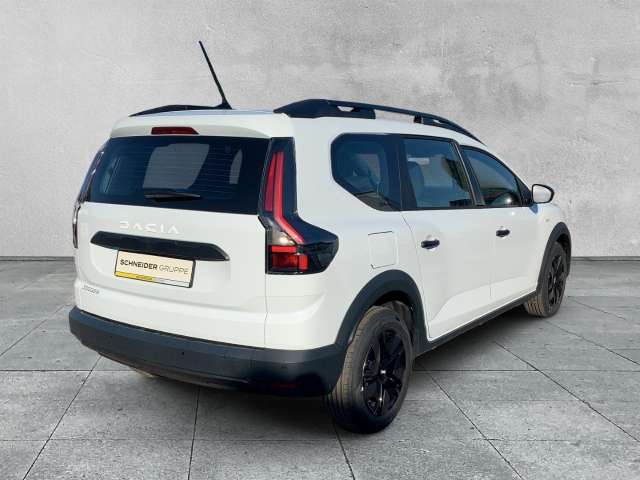 Fahrzeugbild eines Dacia Jogger