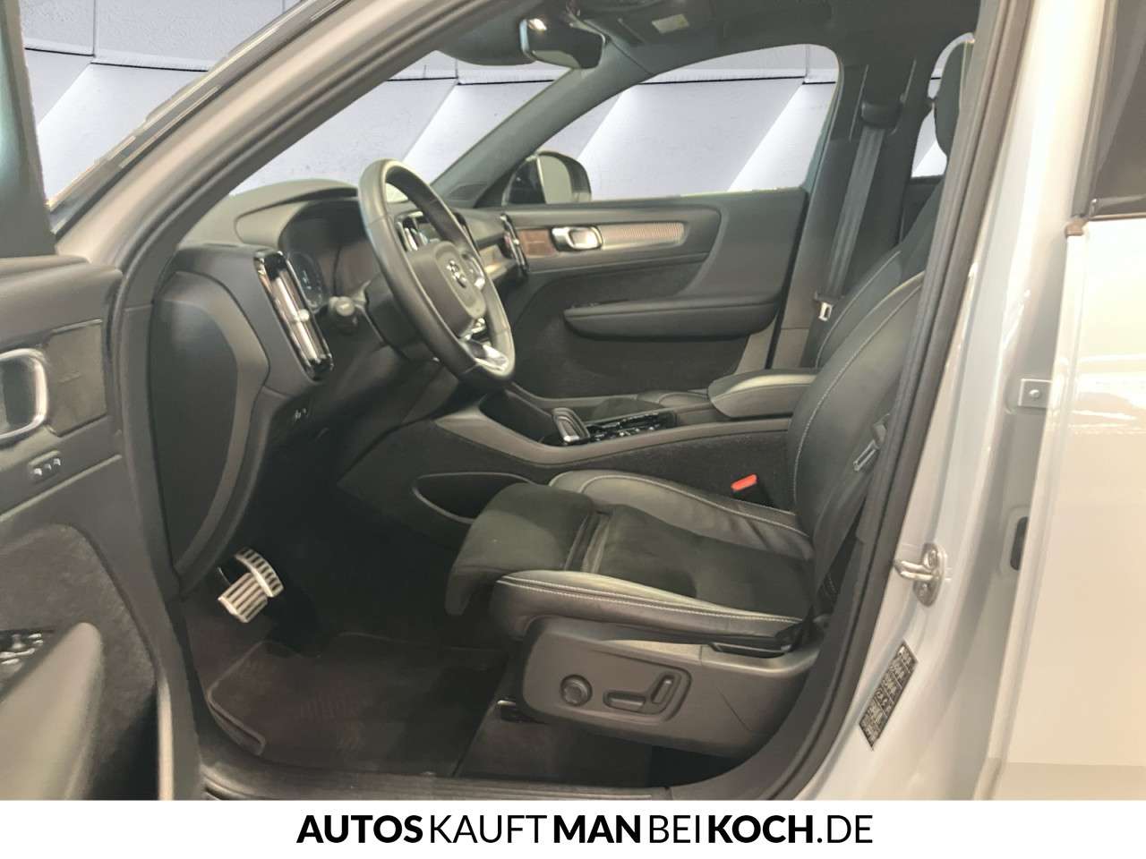 Fahrzeugbild eines Volvo XC40
