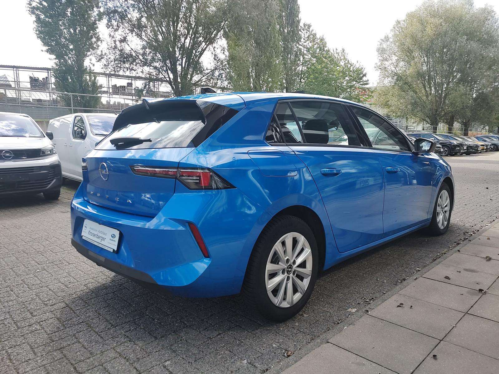 Fahrzeugbild eines Opel Astra