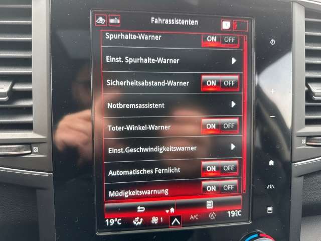 Fahrzeugbild eines Renault Koleos