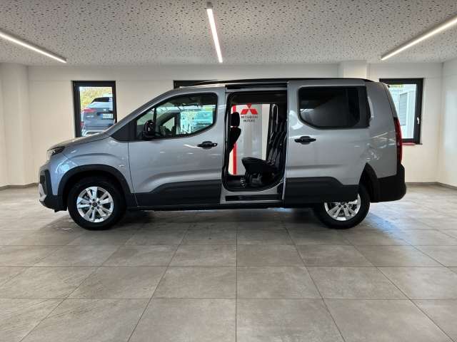 Fahrzeugbild eines Peugeot Rifter