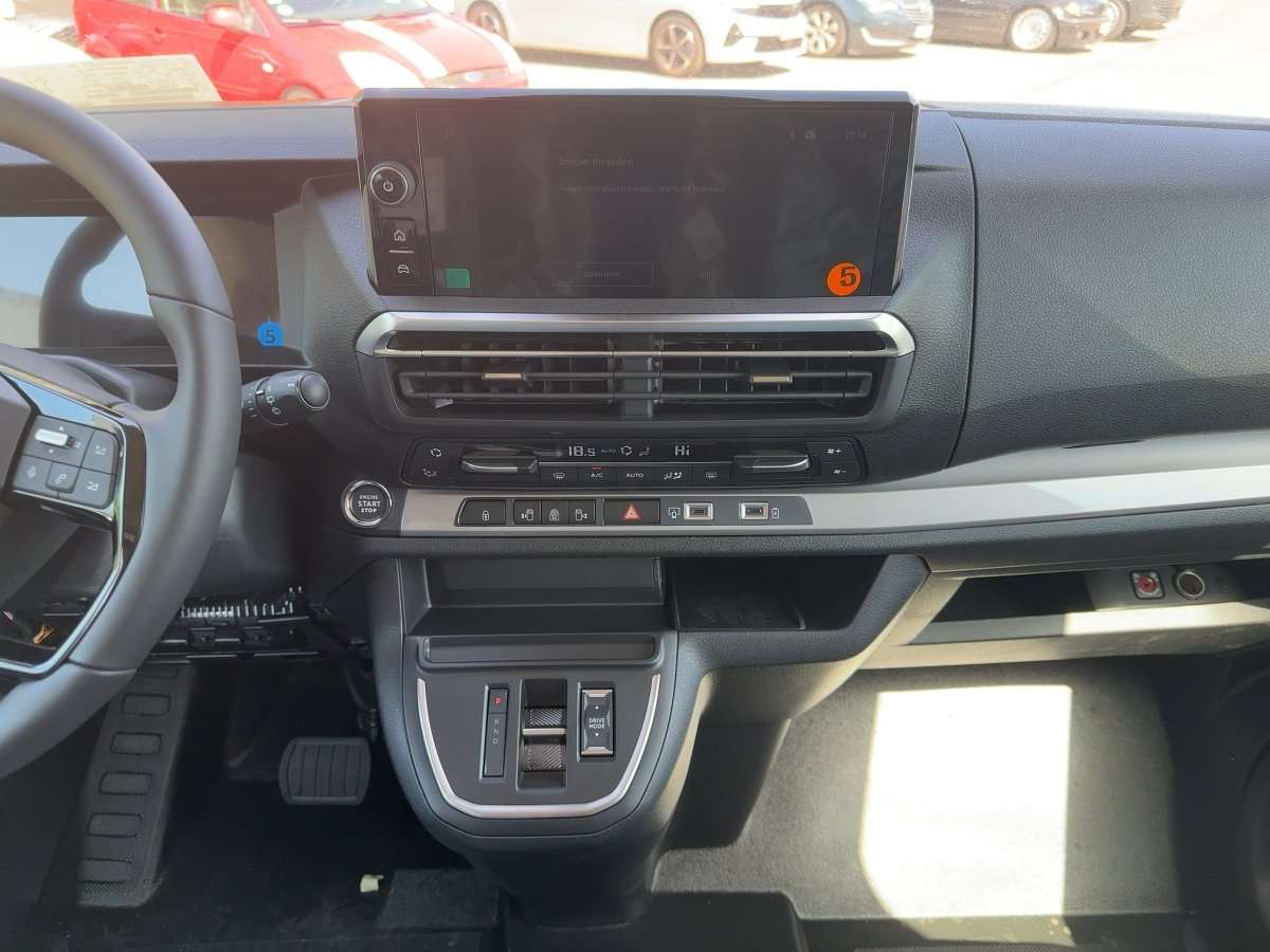Fahrzeugbild eines Opel Zafira