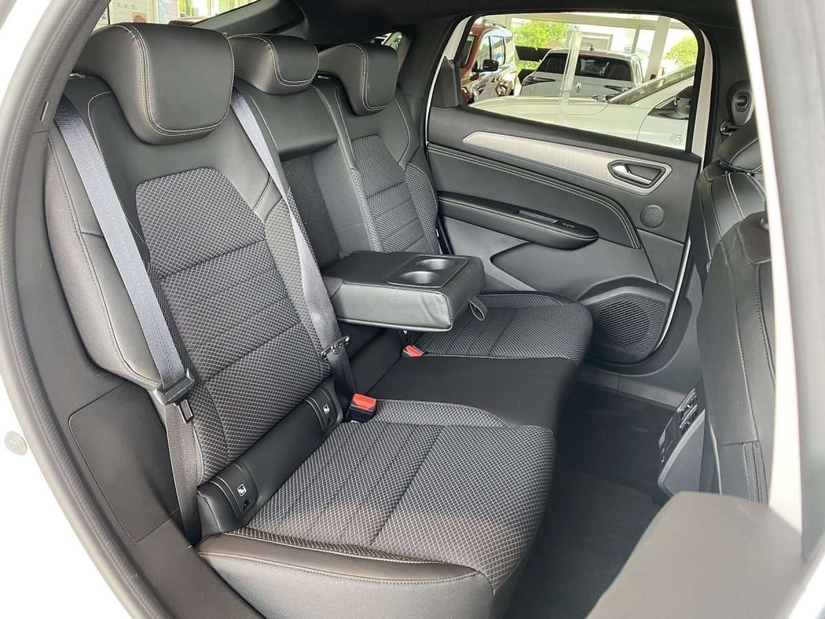 Fahrzeugbild eines Renault Arkana