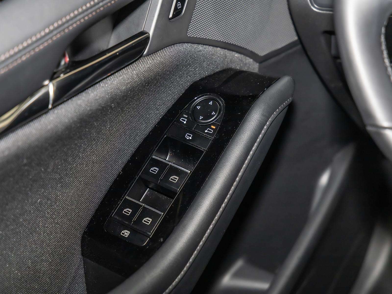 Fahrzeugbild eines Mazda Mazda3