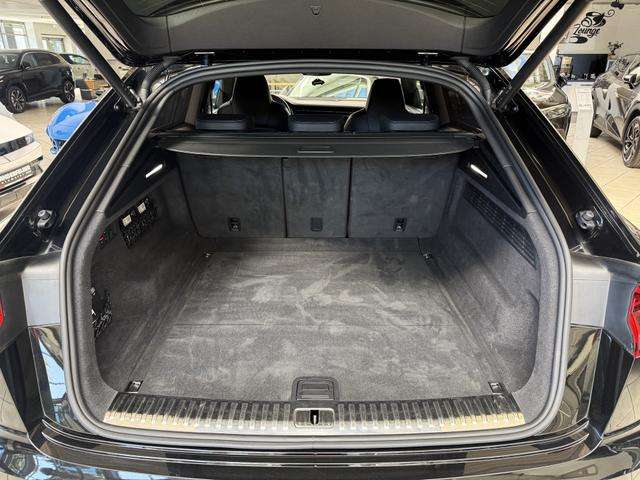 Fahrzeugbild eines Audi Q8