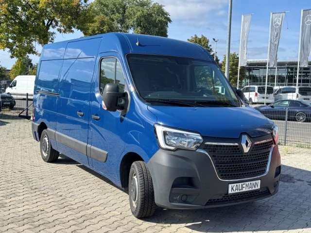 Fahrzeugbild eines Renault Master