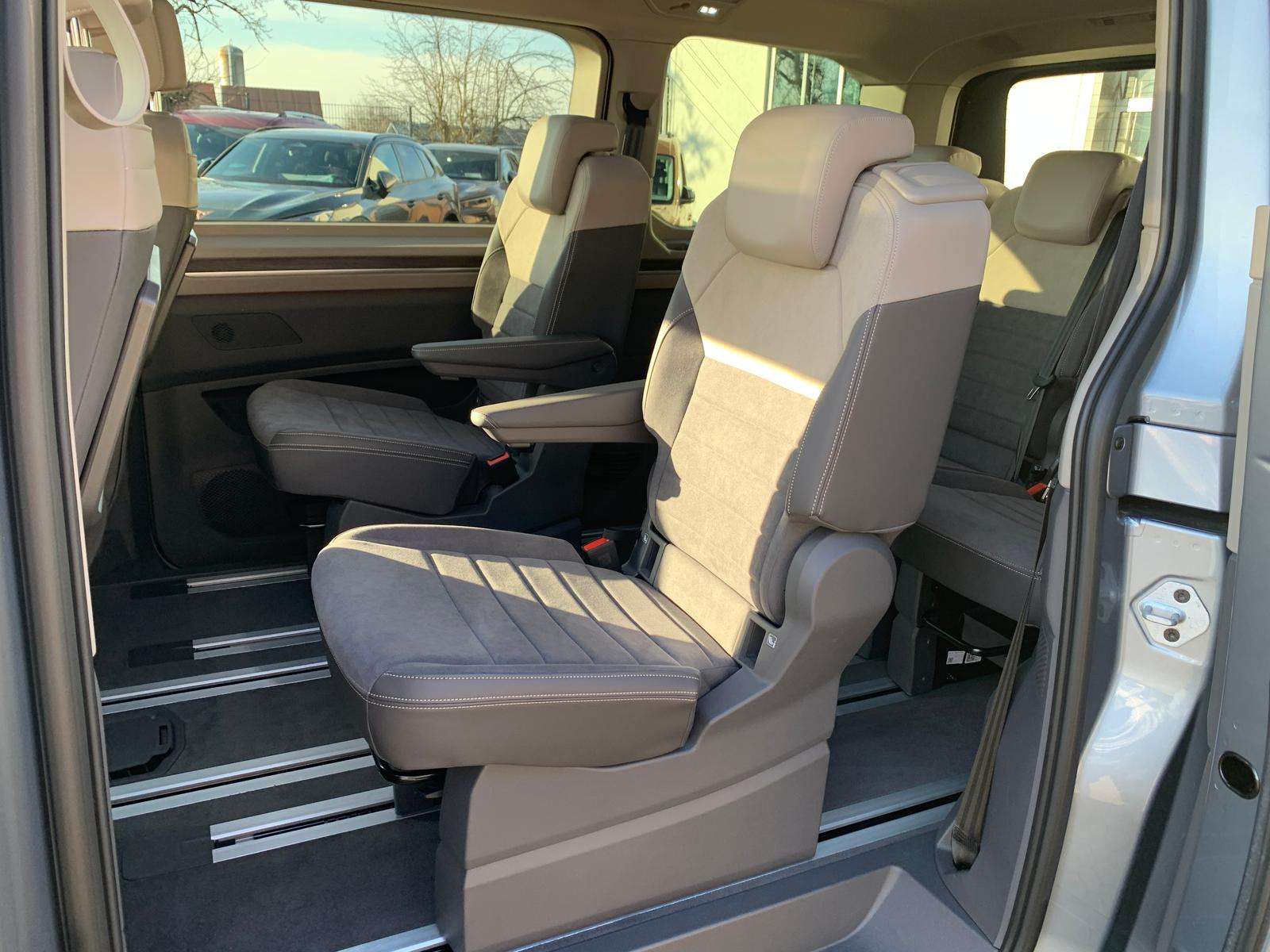 Fahrzeugbild eines Volkswagen Multivan