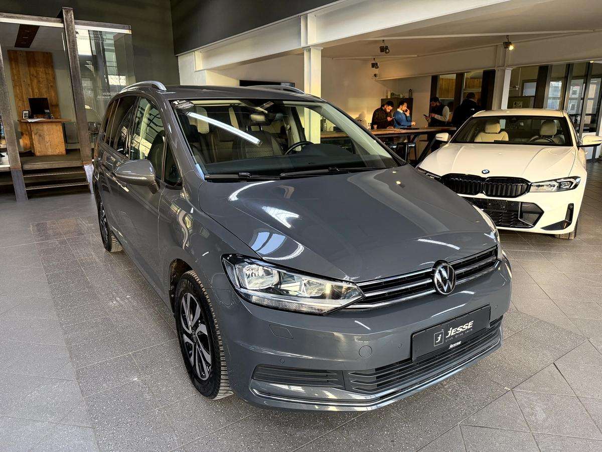 Fahrzeugbild eines Volkswagen Touran