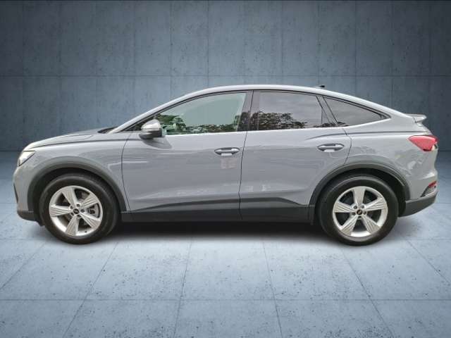 Fahrzeugbild eines Audi Q4 e-tron