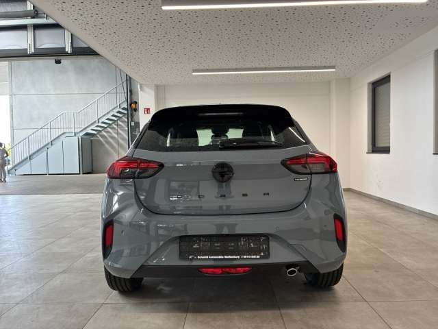 Fahrzeugbild eines Opel Corsa