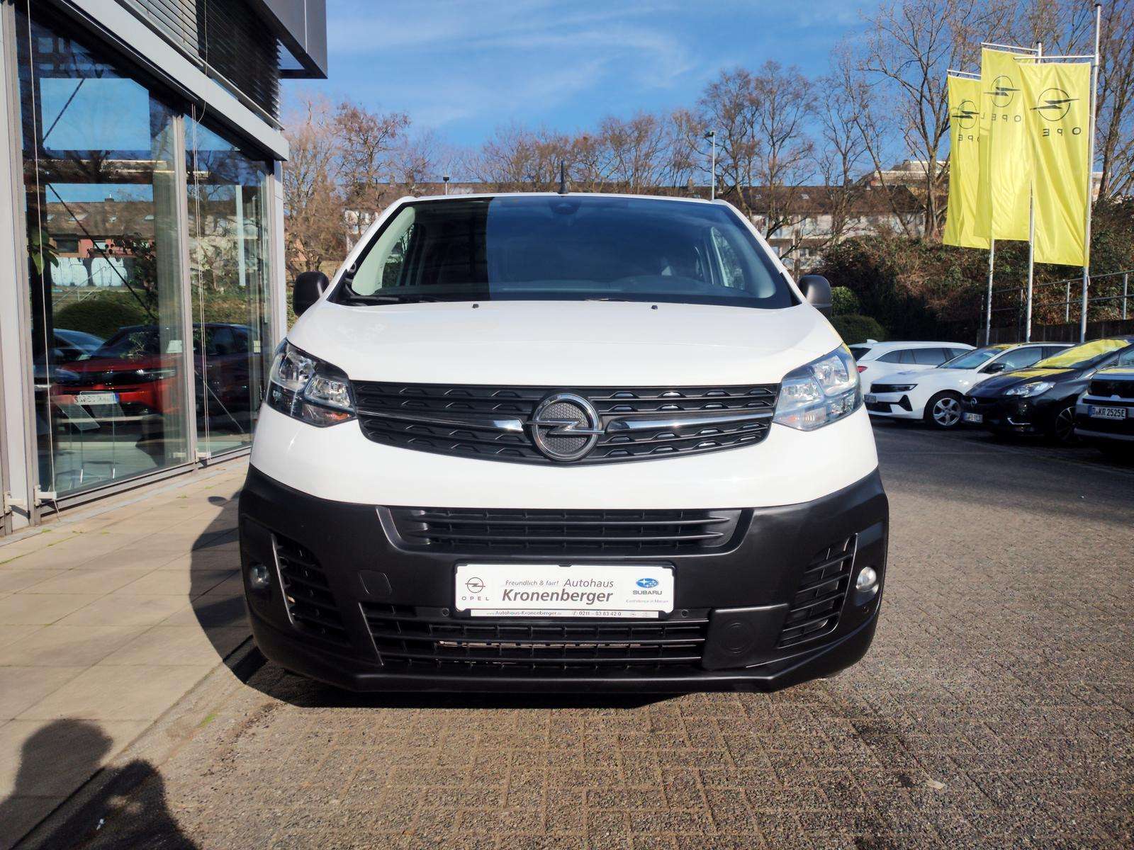 Fahrzeugbild eines Opel Vivaro