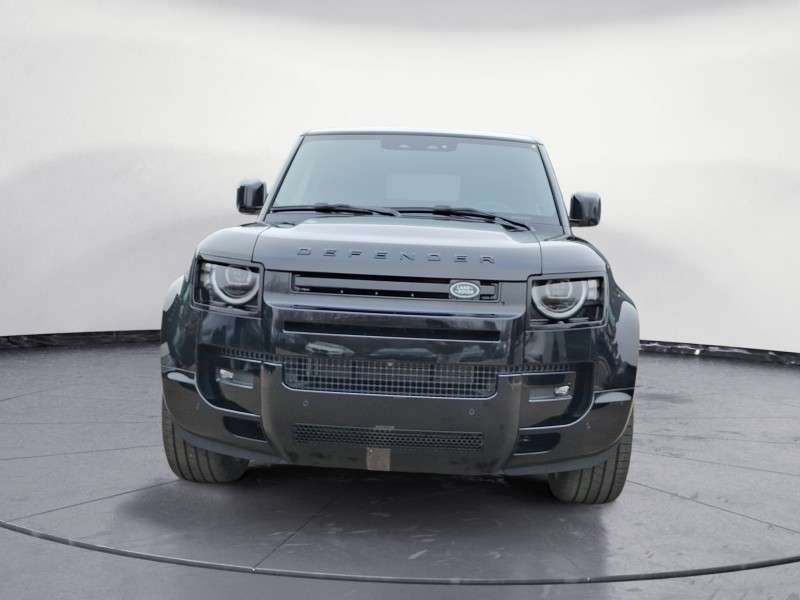 Fahrzeugbild eines Land Rover Defender