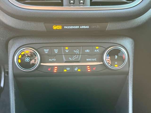 Fahrzeugbild eines Ford Fiesta